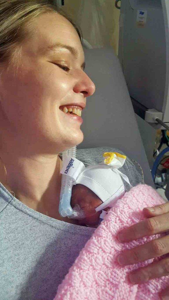 mom-cuddle-premature-baby