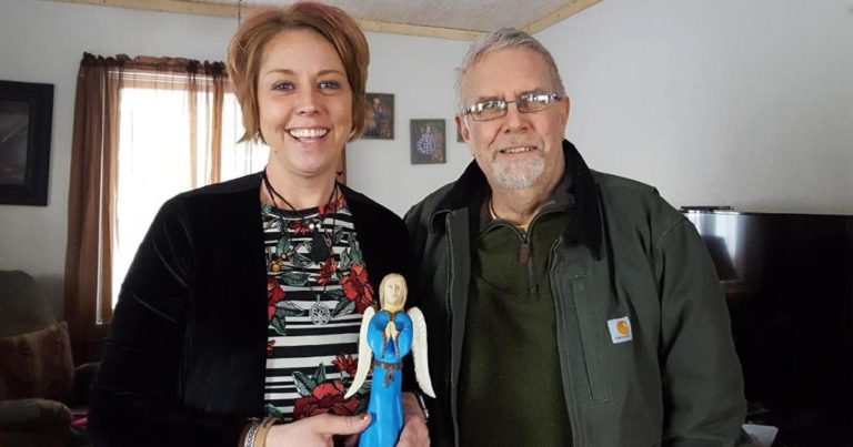 woman-donates-kidney-to-firefighter
