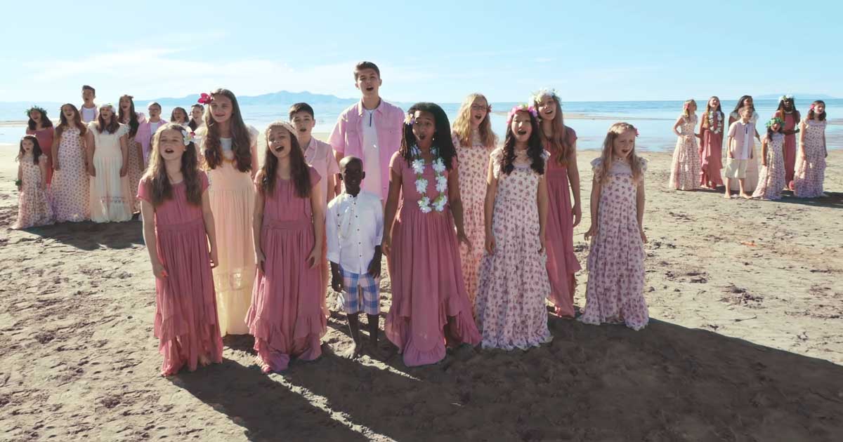 One-Voice-Childrens-Choir-Love-At-Home