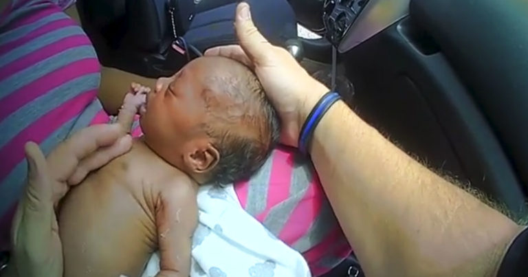 Berkeley-County-deputy-saves-choking-baby