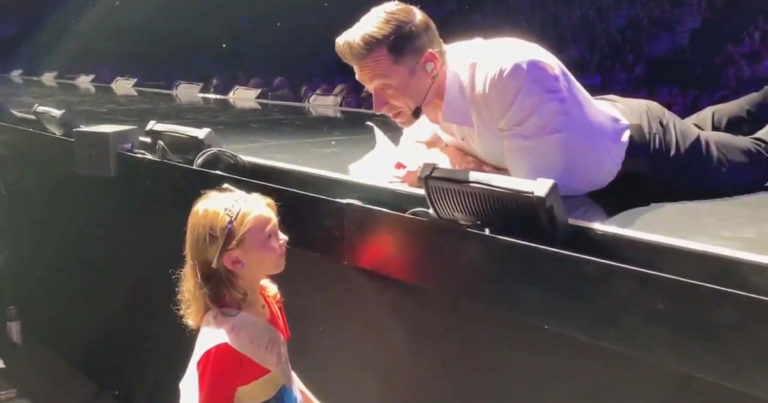 Hugh-Jackman-Happy-Birthday-fan