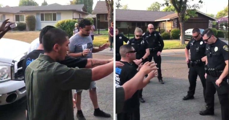 gang-members-prays-with-police