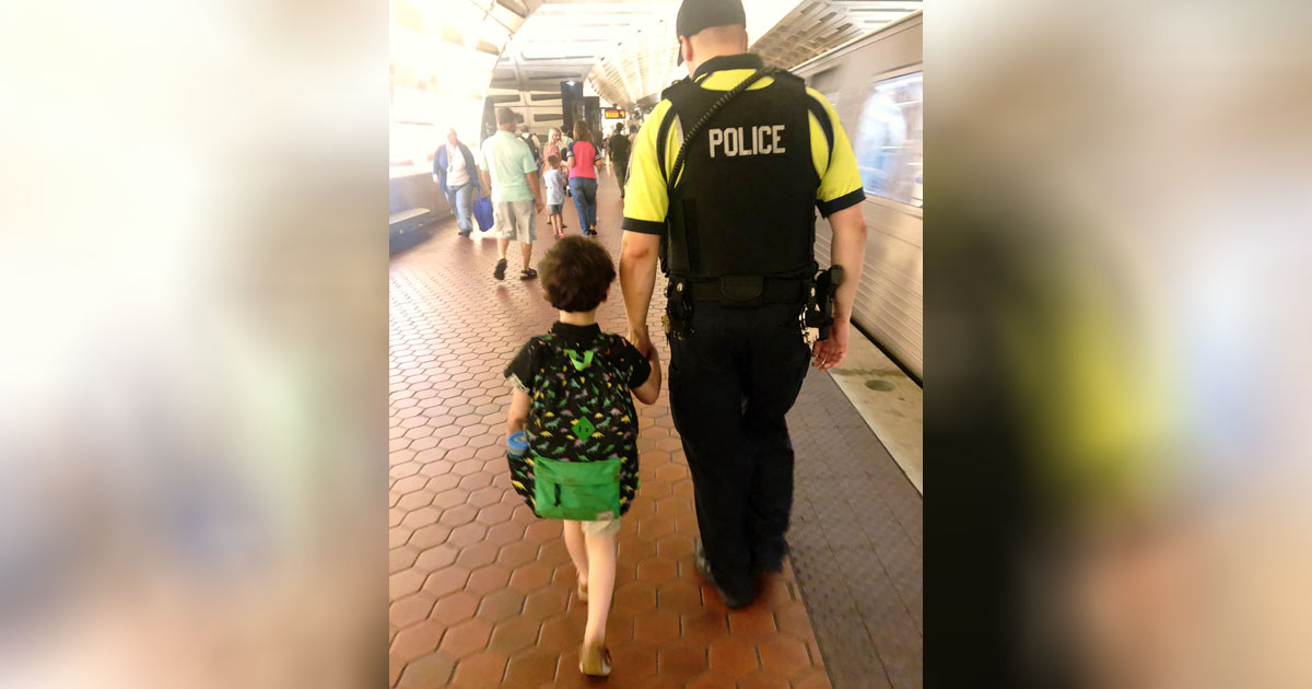 police-officer-calms-autistic-boy