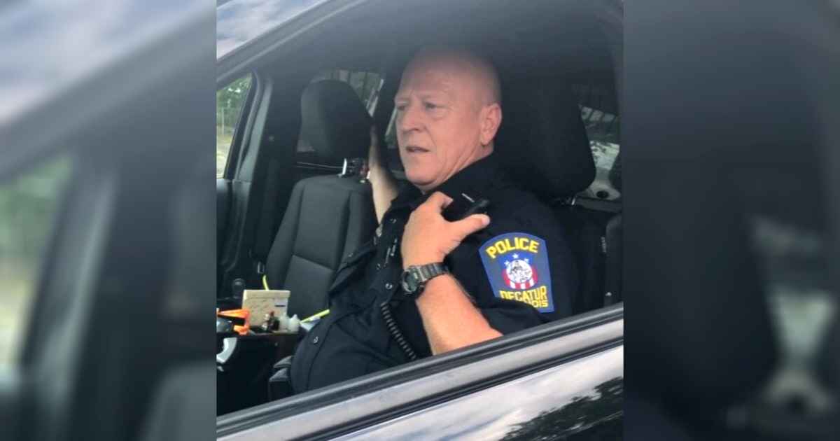 retiring-officer-dance