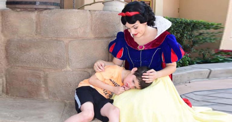 Snow-White-comforts-autistic-boy-main