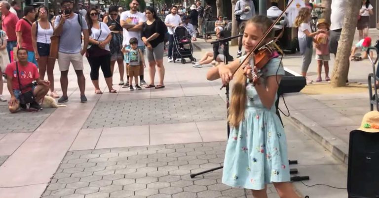 Karolina-Protsenko-Hallelujah-Violin-Cover