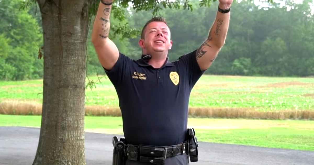 i-can-only-imagine-lip-sync-cop