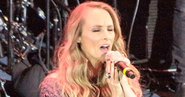 chynna-phillips-faith