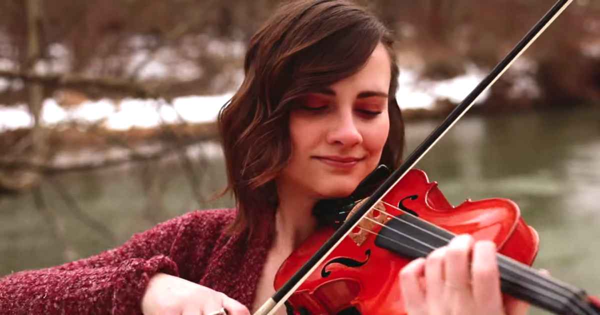 how-deep-the-father's-love-for-us-taryn-harbridge