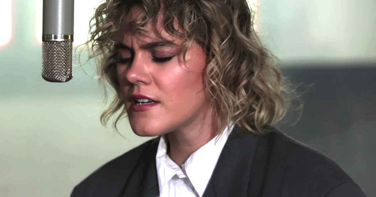 clean-hillsong-united