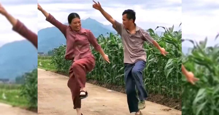 chinese-farmers-shuffle-dance