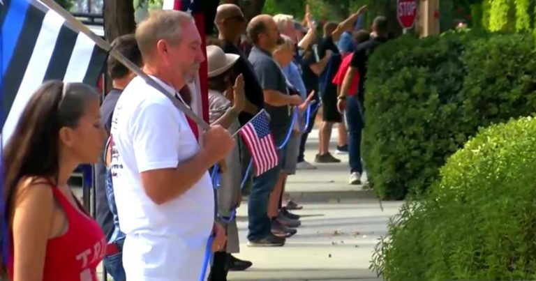 community-prays-for-police