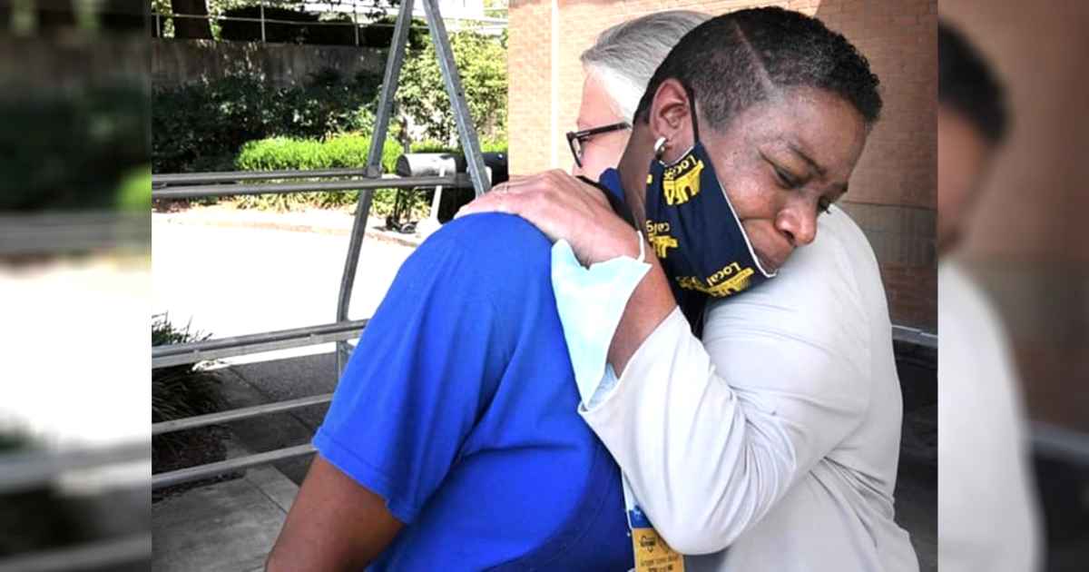 kroger-manager-hires-homeless