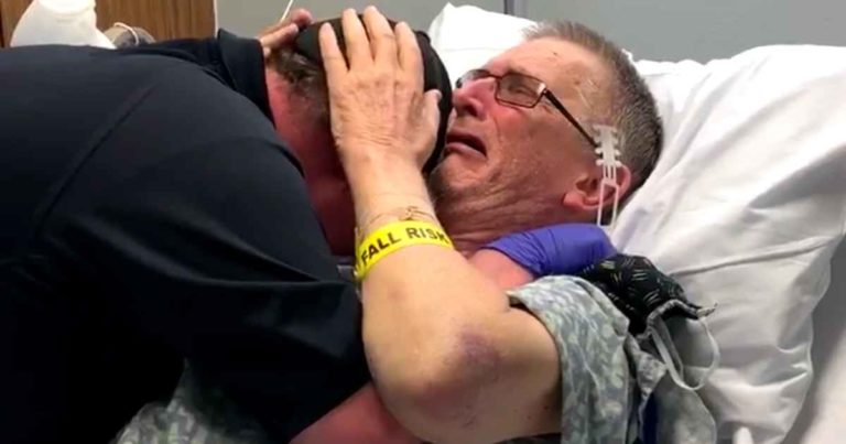 paramedic-surprises-dad