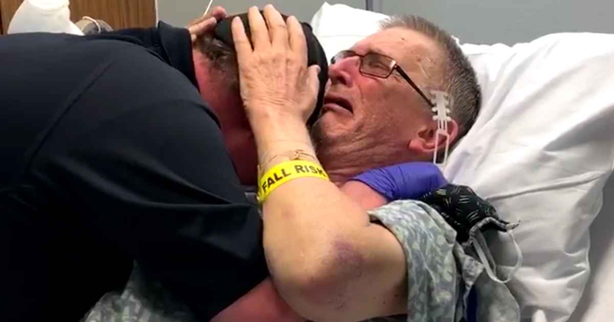 paramedic-surprises-dad