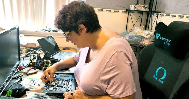 refurbished-laptops-darla-purce