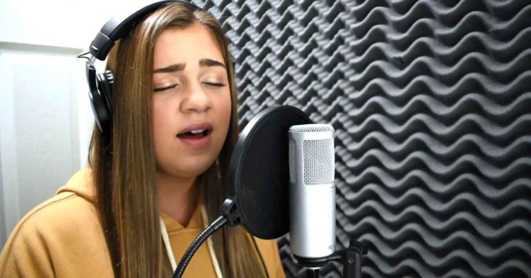 blessings-cover-audrey-kemlo