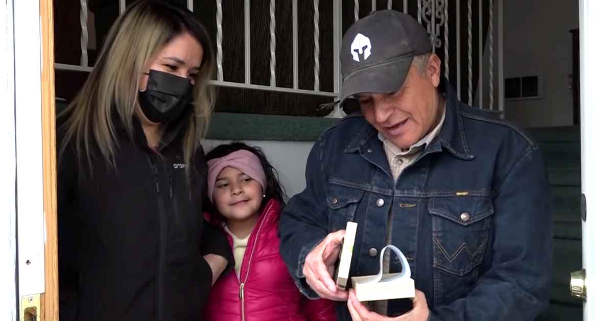 secret-santa-farmer-surprise