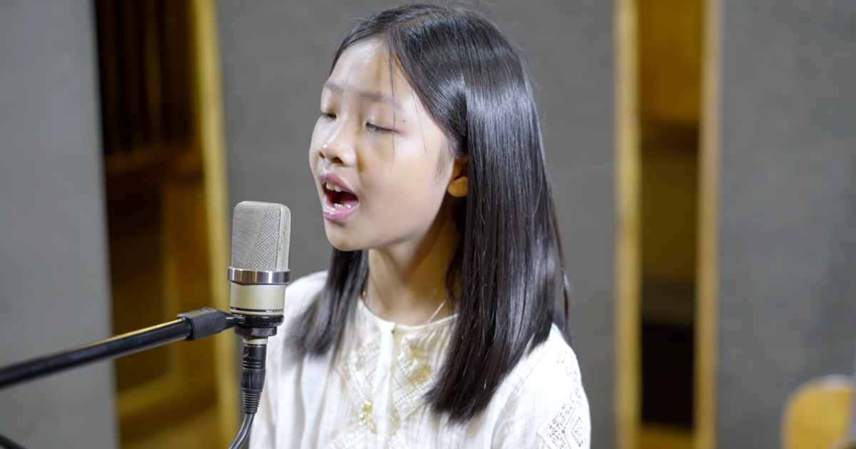 give-thanks-cover-emily-r.-lalrinsangi