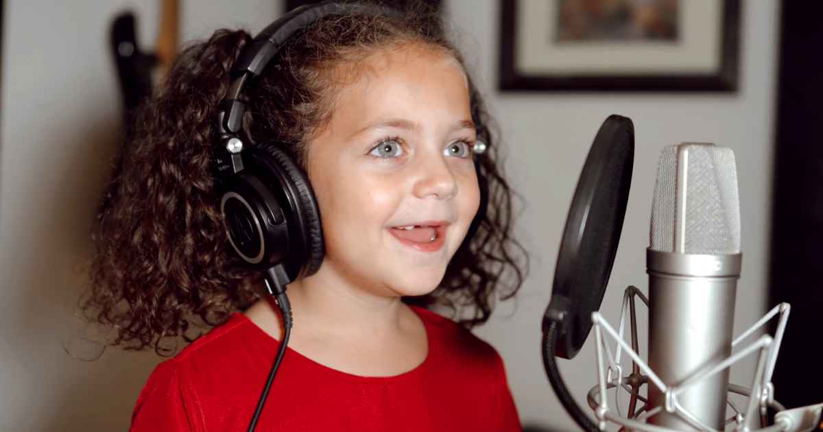 all-i-want-for-christmas-is-my-two-front-teeth-sophie-fatu