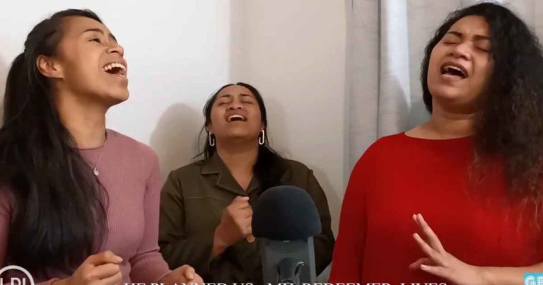 my-redeemer-lives-cover-he-planned-us