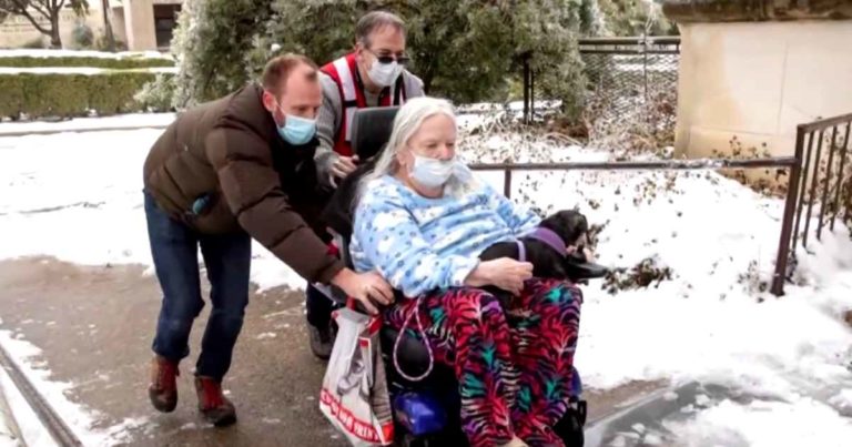 man-helps-neighbors-texas-winter-storm