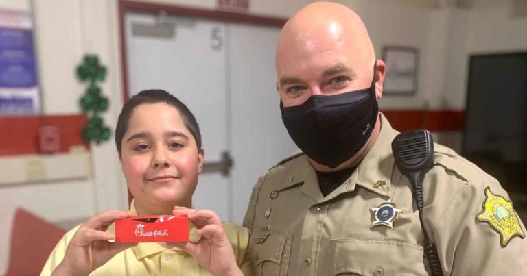 school-resource-officer-chick-fil-a