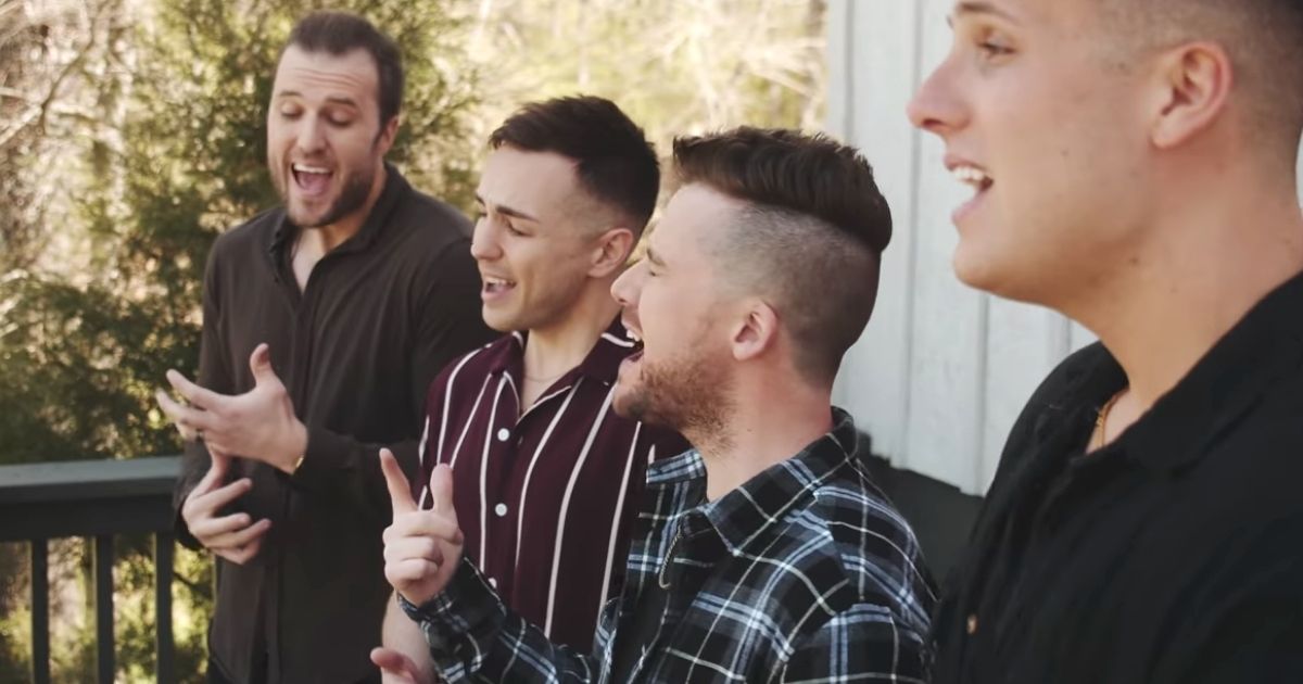 My-Redeemer-lives-Anthem-Lights
