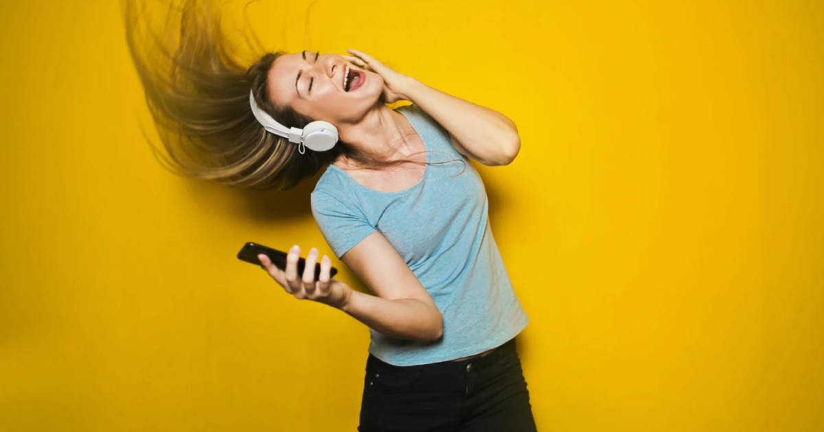 should-christians-listen-to-secular-music