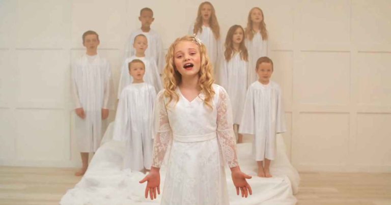 king-of-kings-cover-clara-mae