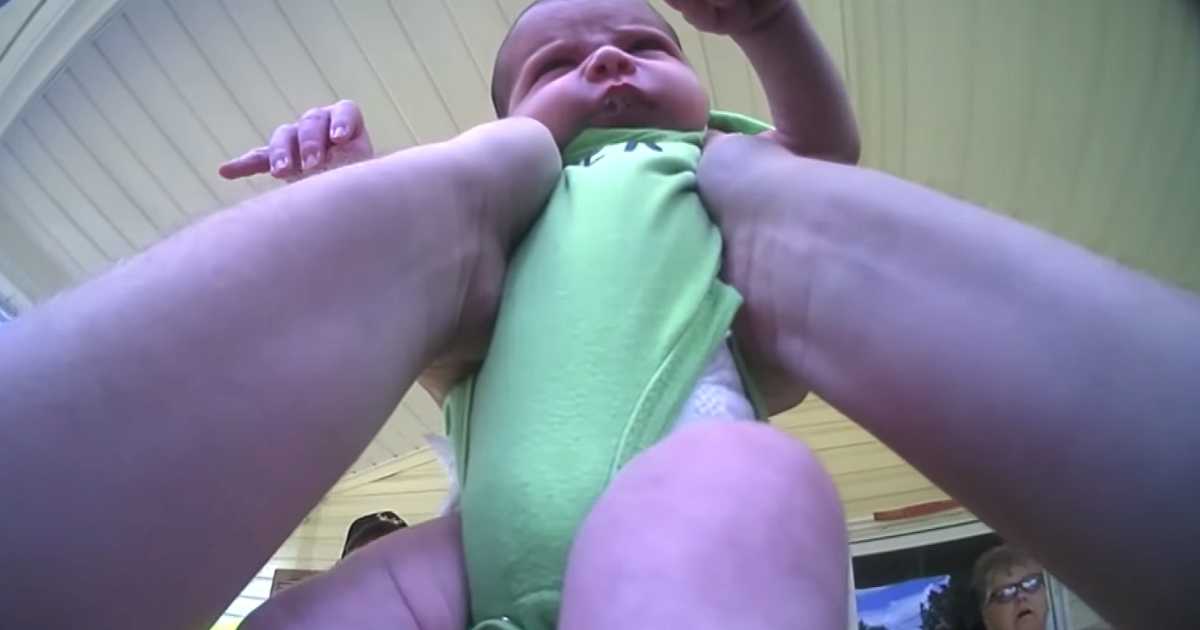 cop saves choking baby