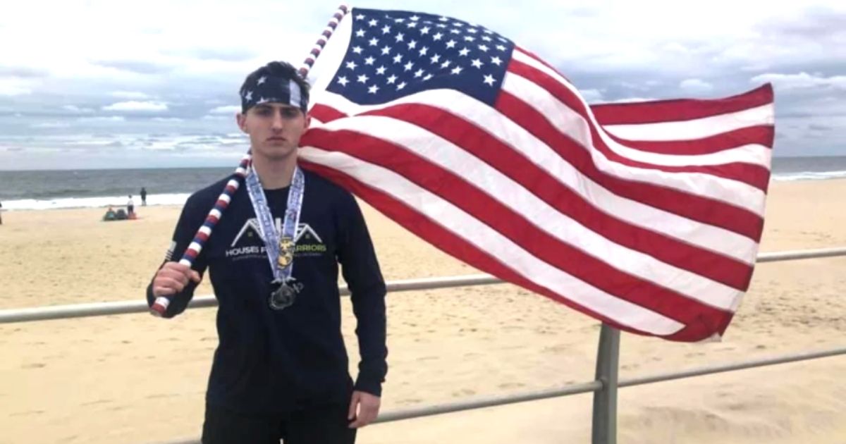high schooler helps homeless veterans Michael Ferrara