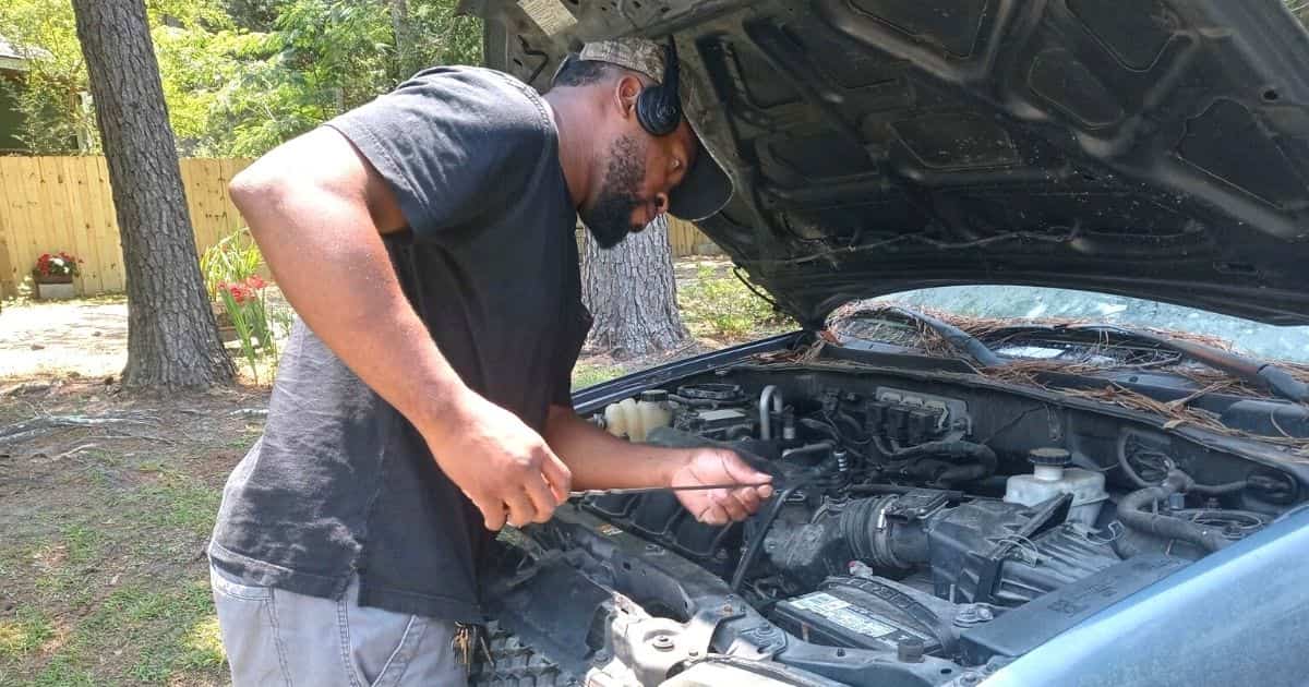 eliot middleton mechanic