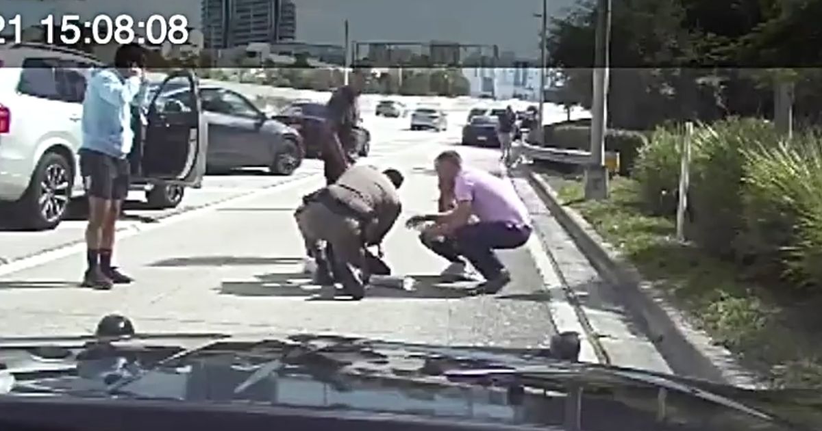 trooper saves choking baby