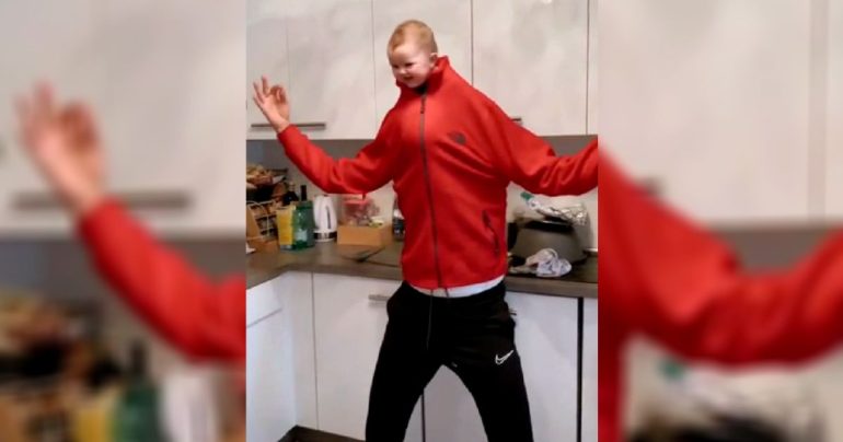 dad-baby-dance