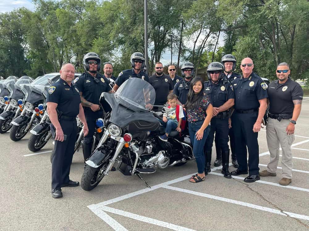 police escort kindergartener 2