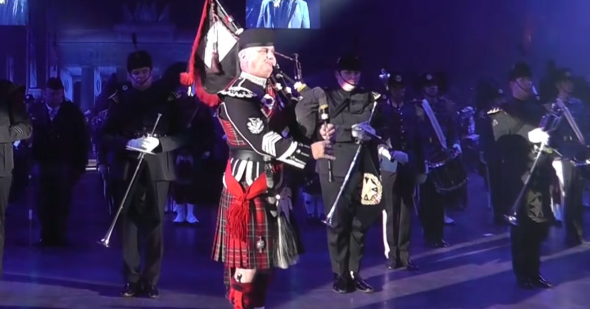 amazing grace bagpipes berlin