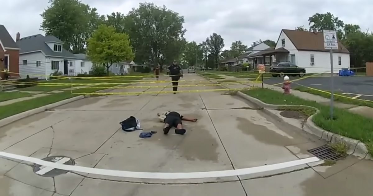 officers save electrocuted child