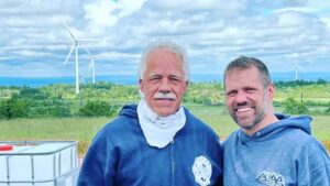 dad donates kidney to son