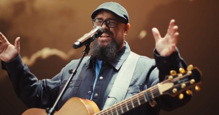 Big Daddy Weave Let It Begin