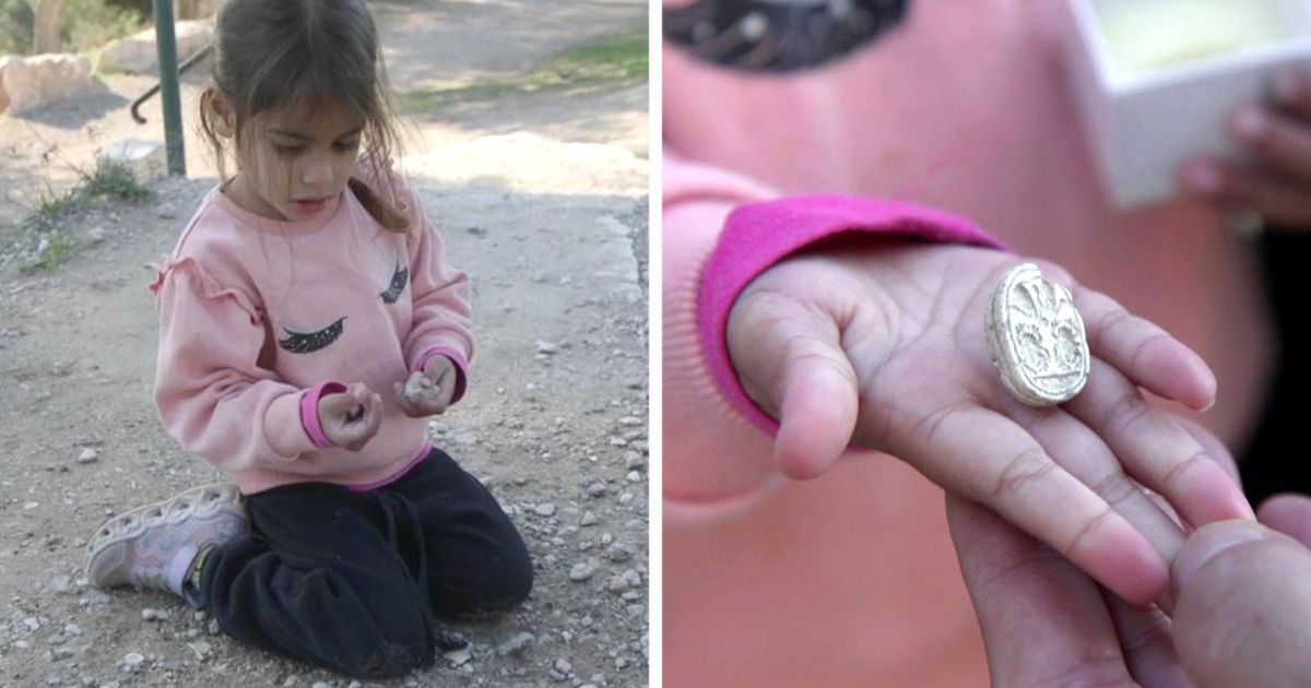 toddler finds canaanite scarab