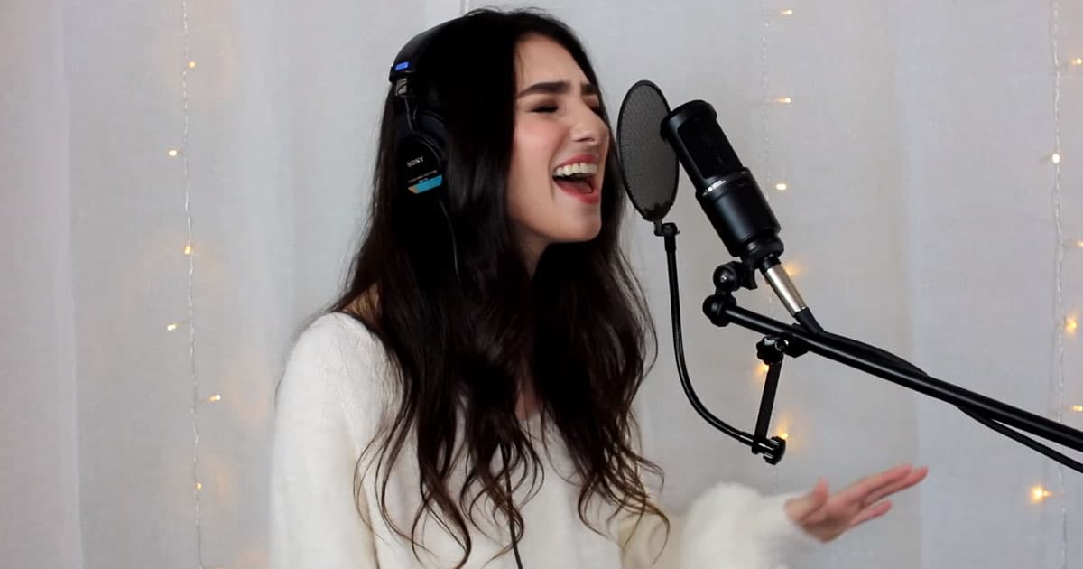 genavieve sings i can only imagine