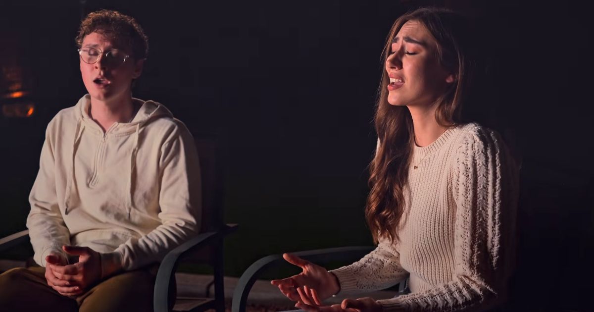 life in 3d the light of the world duet