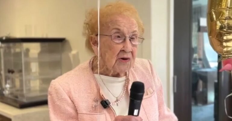 107 year old texas grandma cretora biggerstaff
