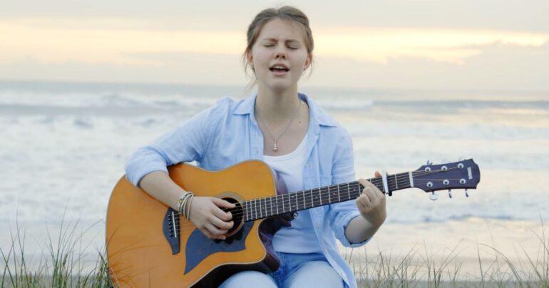 janetta pechybortseva oceans cover