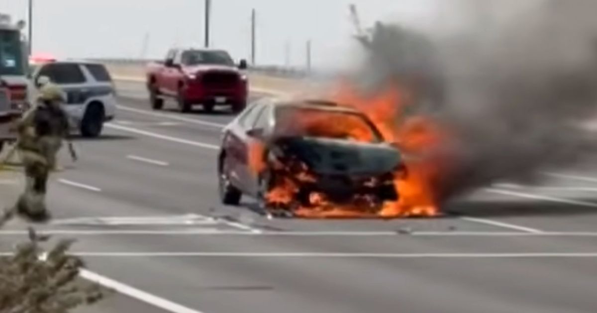 mom-saves-stranger-from-burning-car
