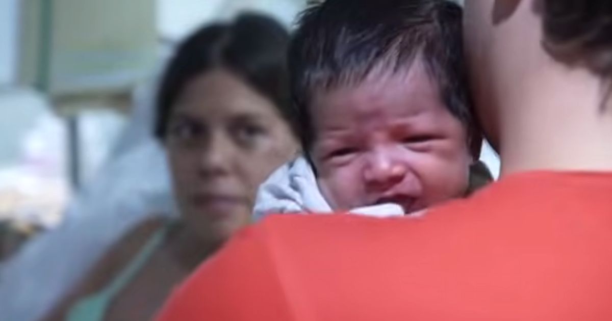 newborn survives venezuela earthquake