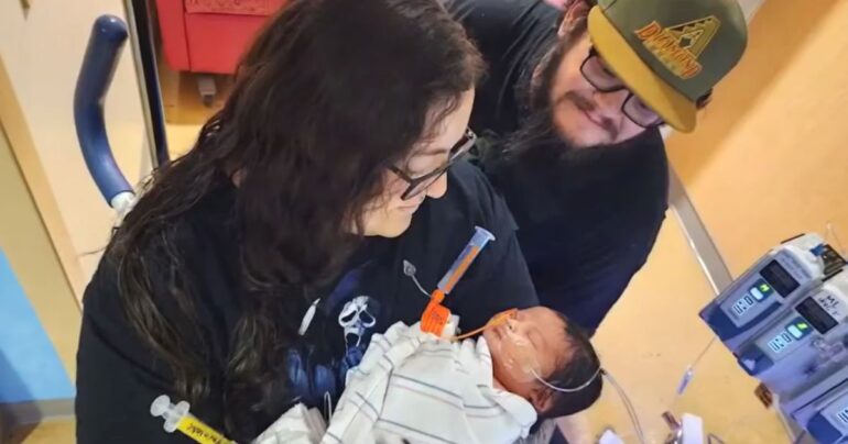postal worker saves baby cpr arizona