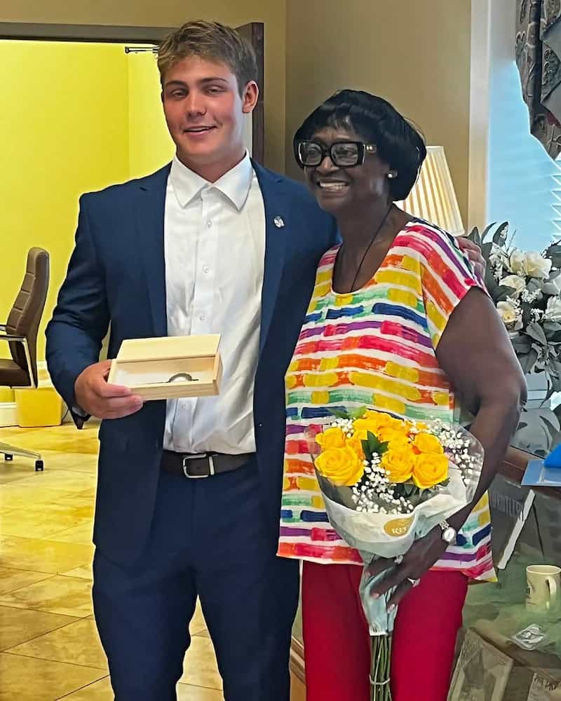 Alabama teen saves woman brain bleed johnson thompson