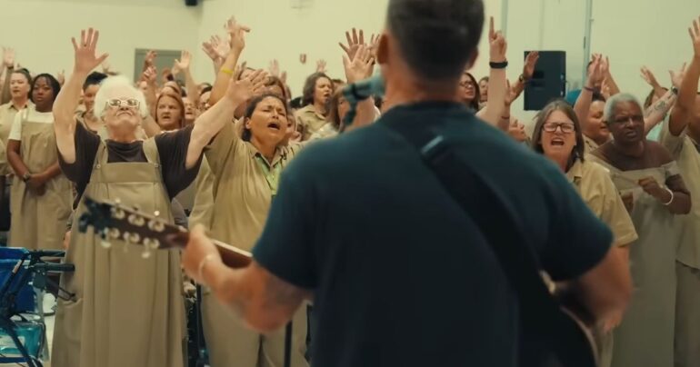 Lizzie Morgan I Speak Jesus God Behind Bars
